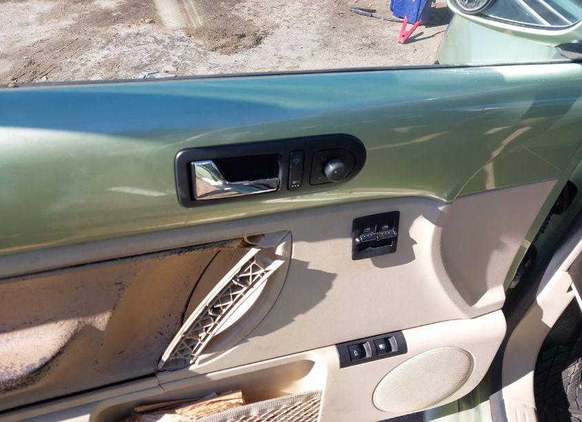 Photo 14 of 2008 Volkswagen New BEETLE S (VIN 3VWPW31CX8M517349)