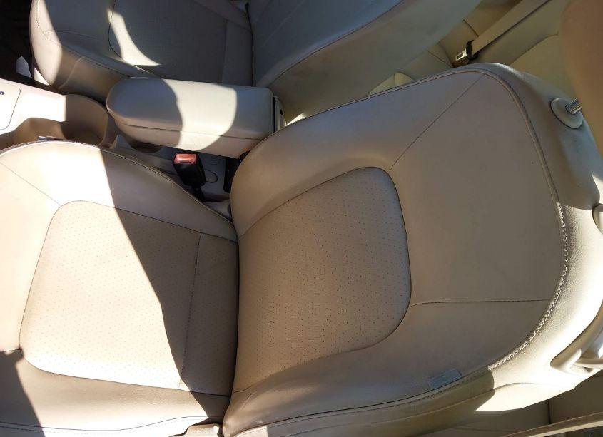 Photo 16 of 2008 Volkswagen New BEETLE S (VIN 3VWPW31CX8M517349)