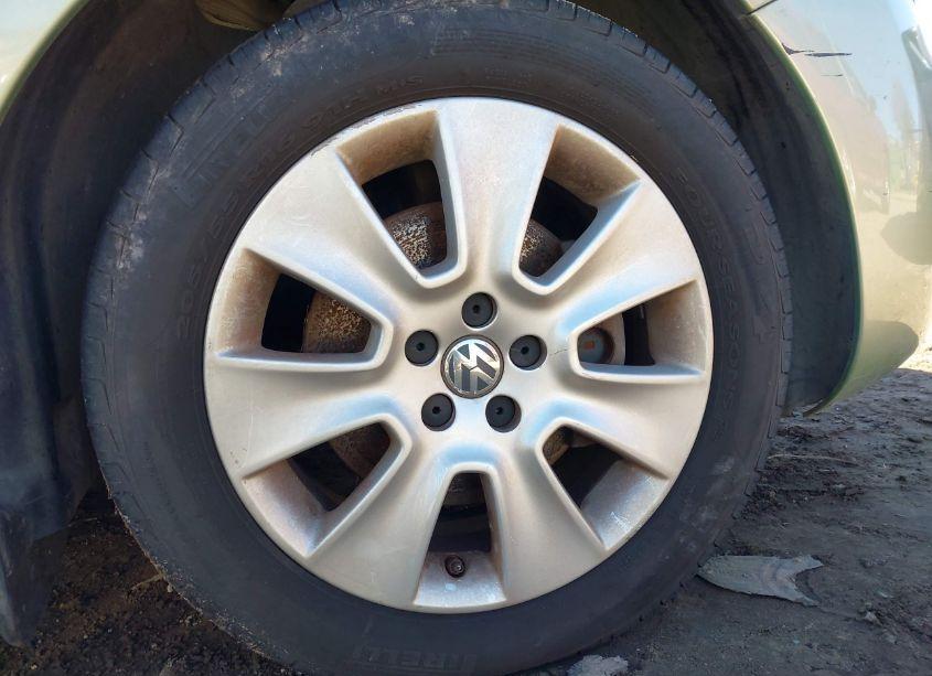 Photo 17 of 2008 Volkswagen New BEETLE S (VIN 3VWPW31CX8M517349)