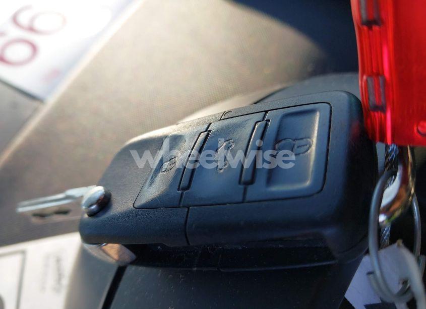 Photo 11 of 2010 Volkswagen New BEETLE 2.5L FINAL EDITION (VIN 3VWPW3AG5AM025109)