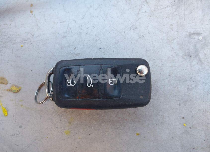 Photo 11 of 2011 Volkswagen Jetta SPORTWAGEN 2.5L SE (VIN 3VWPX7AJ0BM684491)