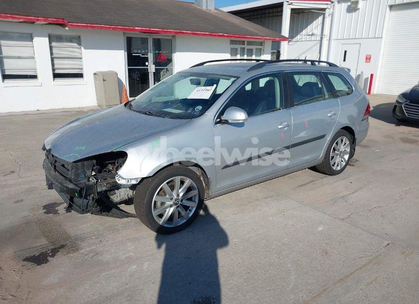 Photo 2 of 2012 Volkswagen Jetta SPORTWAGEN 2.5L SE (VIN 3VWPX7AJ1CM691192)