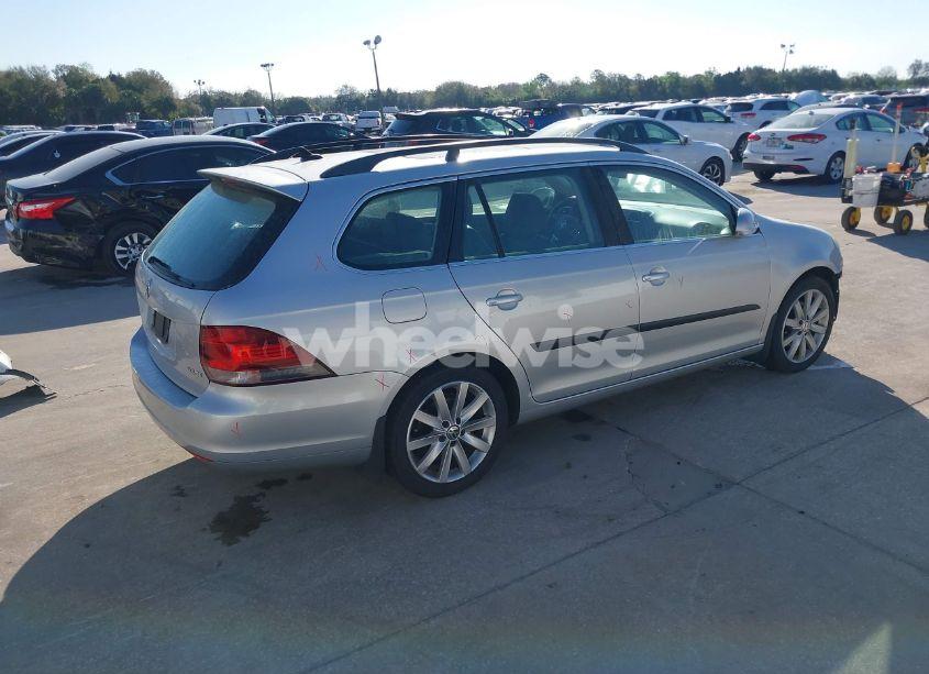 Photo 4 of 2012 Volkswagen Jetta SPORTWAGEN 2.5L SE (VIN 3VWPX7AJ1CM691192)