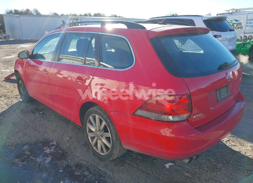 Photo 3 of 2012 Volkswagen Jetta SPORTWAGEN 2.5L SE (VIN 3VWPX7AJ3CM711958)