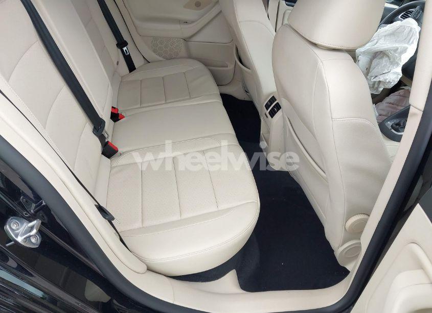 Photo 8 of 2013 Volkswagen Jetta SPORTWAGEN 2.5L SE (VIN 3VWPX7AJ4DM655174)