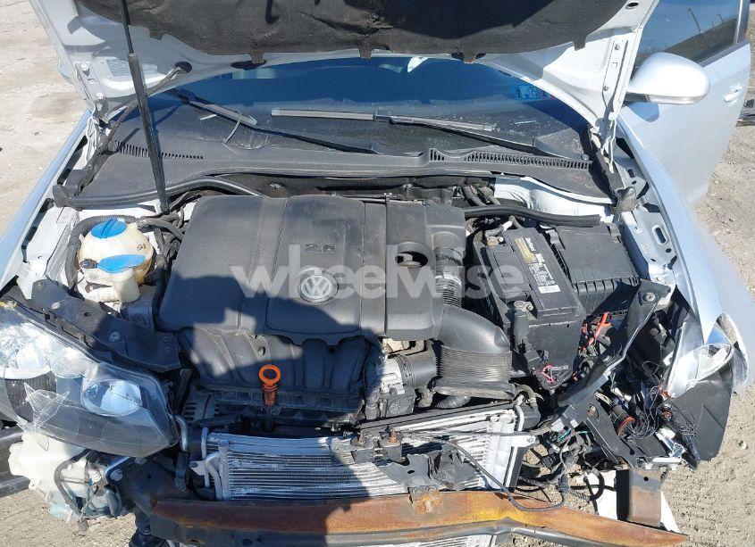 Photo 10 of 2011 Volkswagen Jetta SPORTWAGEN 2.5L S (VIN 3VWPZ7AJ0BM662534)