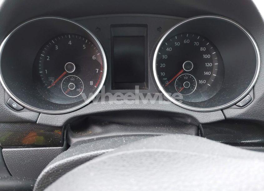 Photo 7 of 2011 Volkswagen Jetta SPORTWAGEN 2.5L S (VIN 3VWPZ7AJ3BM634484)