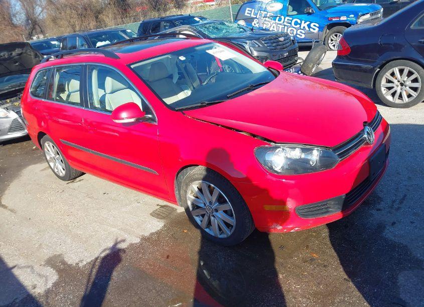 2011 Volkswagen Jetta SPORTWAGEN 2.5L SE (VIN 3VWPZ7AJ5BM685162) main photo