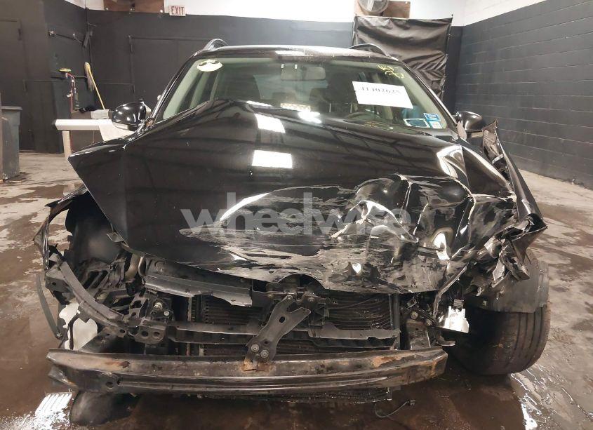 Photo 13 of 2011 Volkswagen Jetta SPORTWAGEN 2.5L S (VIN 3VWPZ7AJ7BM687768)