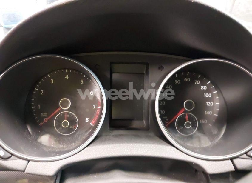 Photo 7 of 2011 Volkswagen Jetta SPORTWAGEN 2.5L S (VIN 3VWPZ7AJ7BM687768)