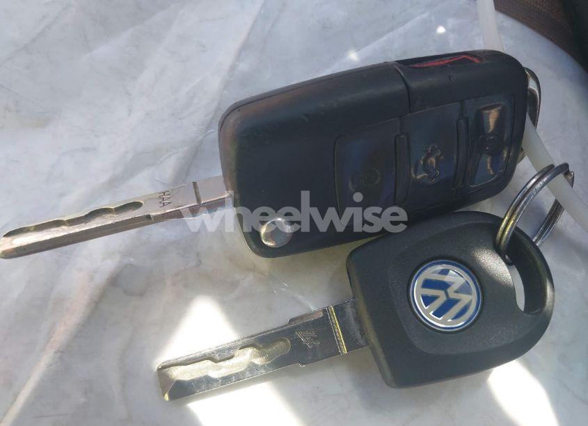 Photo 11 of 2004 Volkswagen Jetta GL (VIN 3VWRA69M64M039222)