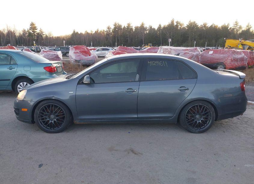 Photo 12 of 2009 Volkswagen Jetta WOLFSBURG EDITION (VIN 3VWRA71K49M040327)