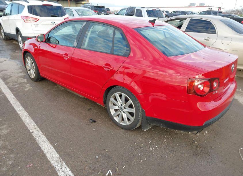 Photo 3 of 2010 Volkswagen Jetta WOLFSBURG EDITION (VIN 3VWRA7AJ8AM027253)