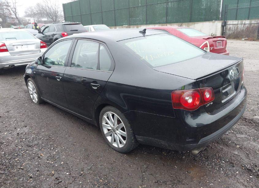 Photo 3 of 2010 Volkswagen Jetta WOLFSBURG EDITION (VIN 3VWRA7AJXAM065034)