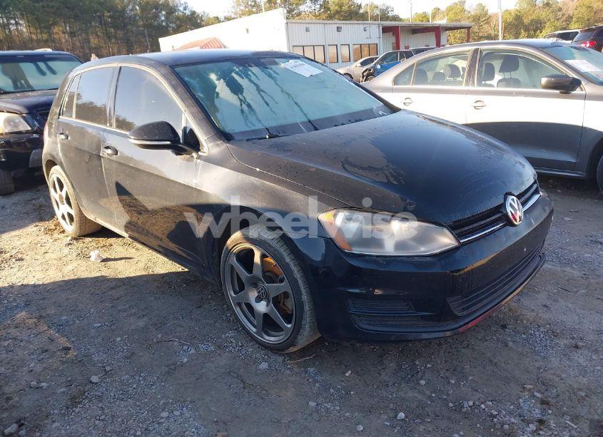 2015 Volkswagen Golf TDI S 4-DOOR (VIN 3VWRA7AU0FM036658) main photo