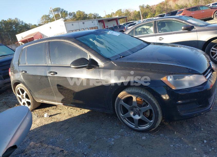 Photo 13 of 2015 Volkswagen Golf TDI S 4-DOOR (VIN 3VWRA7AU0FM036658)