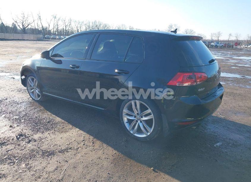 Photo 3 of 2015 Volkswagen Golf TDI SEL 4-DOOR (VIN 3VWRA7AU0FM038815)