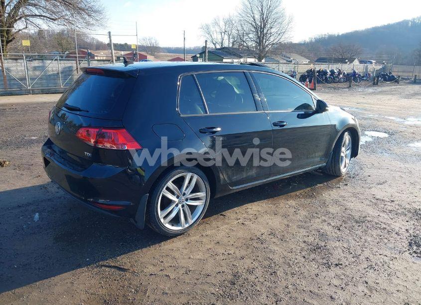 Photo 4 of 2015 Volkswagen Golf TDI SEL 4-DOOR (VIN 3VWRA7AU0FM038815)