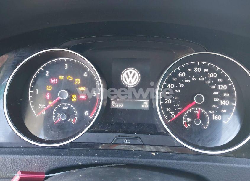 Photo 7 of 2015 Volkswagen Golf TDI SEL 4-DOOR (VIN 3VWRA7AU0FM038815)