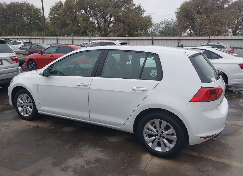Photo 14 of 2015 Volkswagen Golf TDI S 4-DOOR (VIN 3VWRA7AU3FM040669)