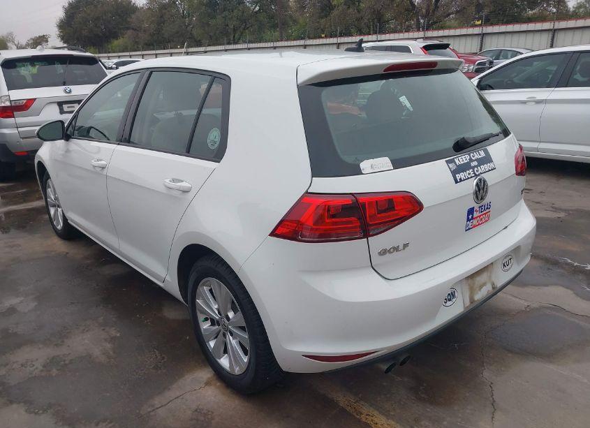 Photo 3 of 2015 Volkswagen Golf TDI S 4-DOOR (VIN 3VWRA7AU3FM040669)