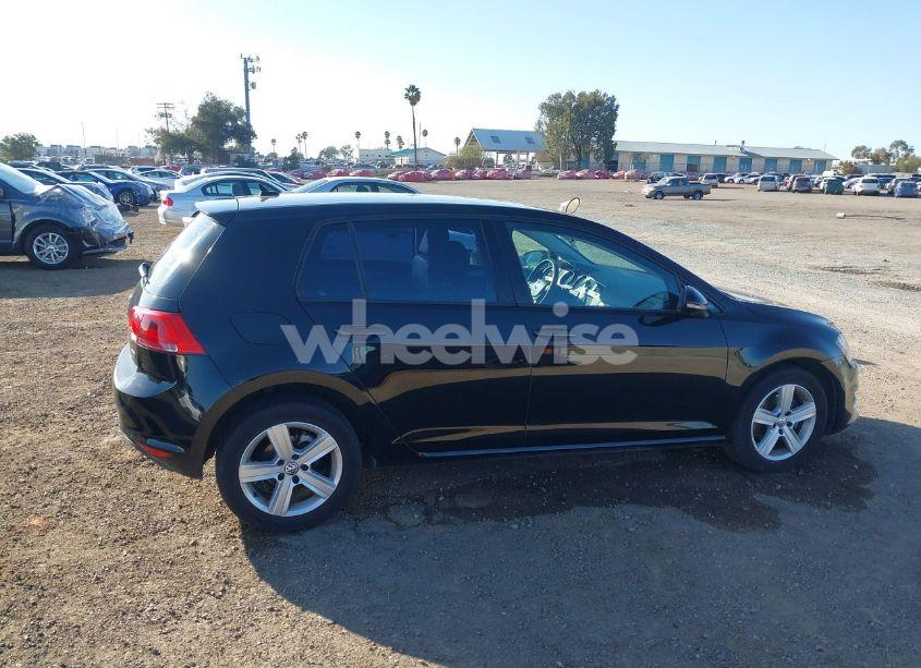 Photo 14 of 2015 Volkswagen Golf TDI S 4-DOOR (VIN 3VWRA7AU4FM072305)