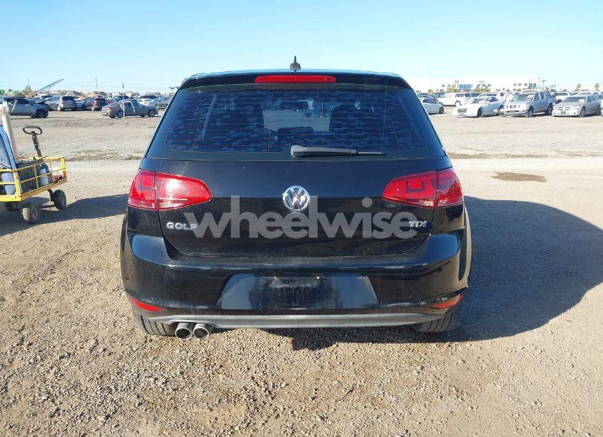 Photo 17 of 2015 Volkswagen Golf TDI S 4-DOOR (VIN 3VWRA7AU4FM072305)