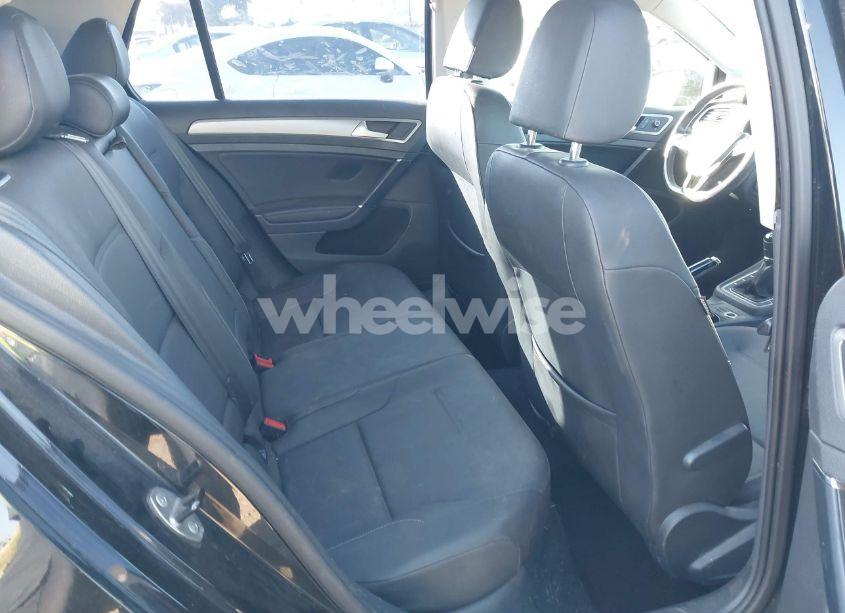 Photo 8 of 2015 Volkswagen Golf TDI S 4-DOOR (VIN 3VWRA7AU4FM072305)