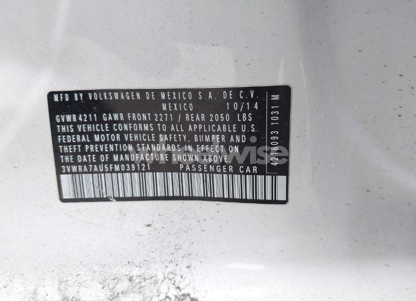 Photo 9 of 2015 Volkswagen Golf TDI SE 4-DOOR (VIN 3VWRA7AU5FM039121)