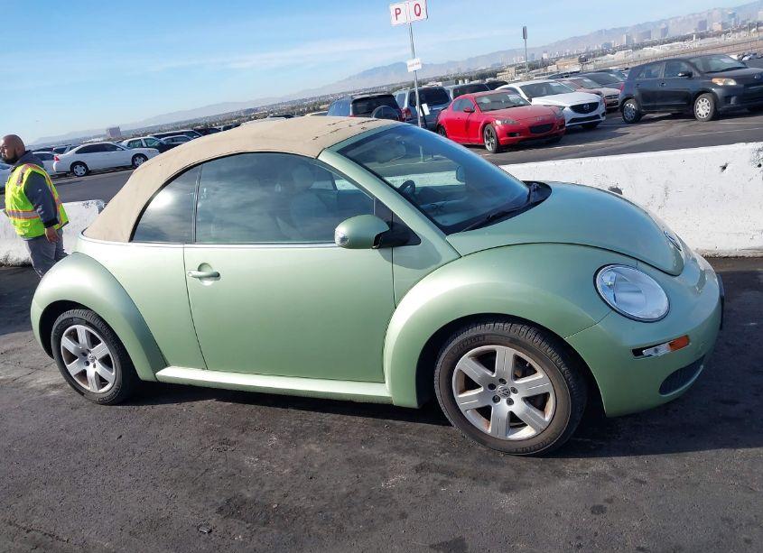 Photo 13 of 2007 Volkswagen New BEETLE 2.5 (VIN 3VWRF31Y17M403971)