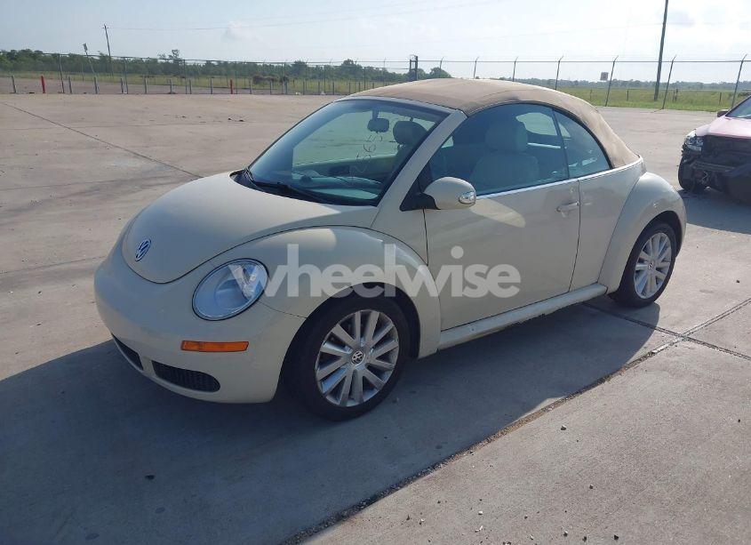 Photo 2 of 2008 Volkswagen New BEETLE SE (VIN 3VWRF31Y28M408257)