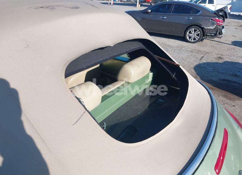 Photo 13 of 2009 Volkswagen New BEETLE 2.5L (VIN 3VWRF31Y29M410351)