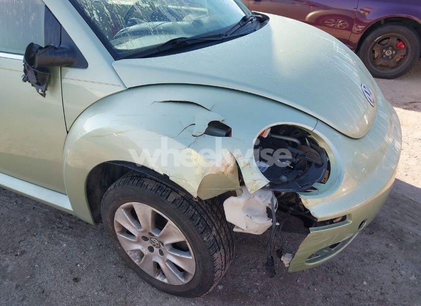 Photo 6 of 2009 Volkswagen New BEETLE 2.5L (VIN 3VWRF31Y29M410351)