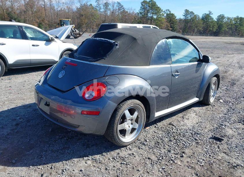 Photo 4 of 2006 Volkswagen New BEETLE 2.5 (VIN 3VWRF31Y46M325300)