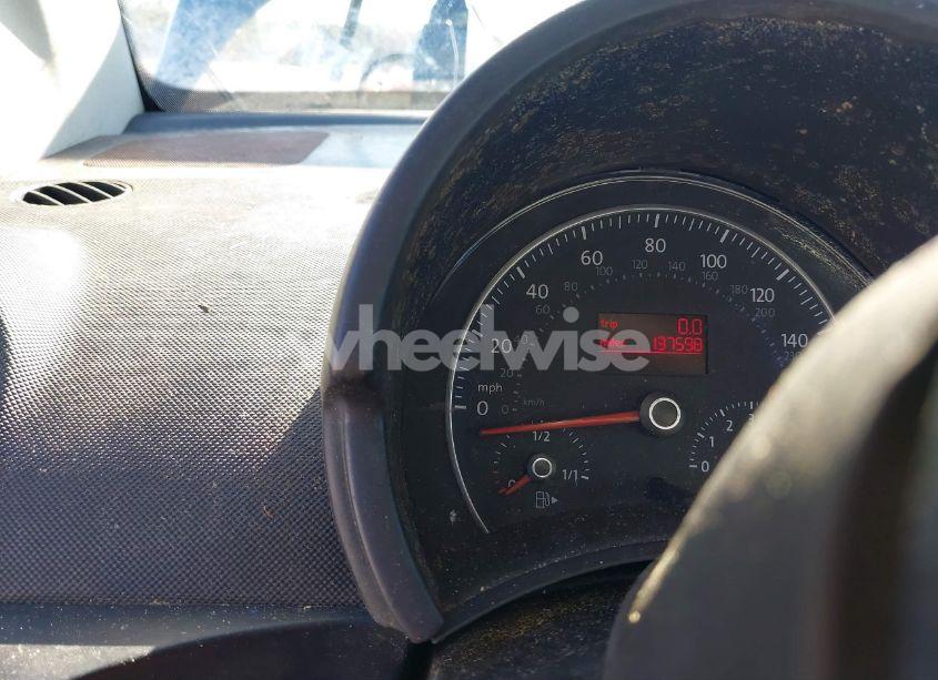 Photo 7 of 2006 Volkswagen New BEETLE 2.5 (VIN 3VWRF31Y46M325300)