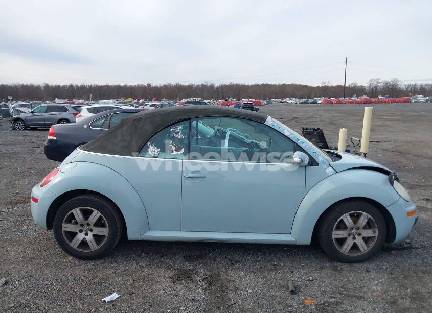 Photo 13 of 2006 Volkswagen New BEETLE 2.5 (VIN 3VWRF31Y46M325443)