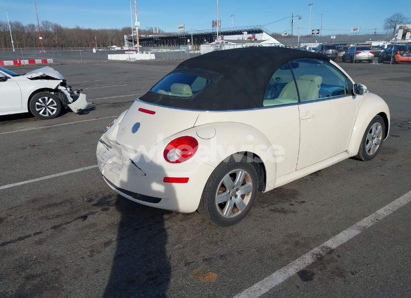 Photo 4 of 2007 Volkswagen New BEETLE 2.5 (VIN 3VWRF31Y47M404273)