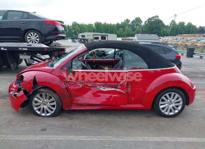 Photo 15 of 2008 Volkswagen New BEETLE SE (VIN 3VWRF31Y48M407840)