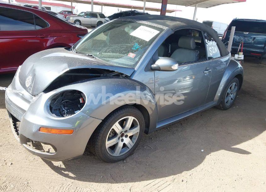 Photo 2 of 2006 Volkswagen New BEETLE 2.5 (VIN 3VWRF31Y56M327282)