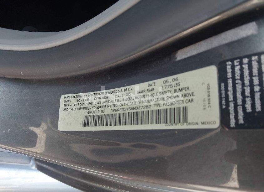 Photo 9 of 2006 Volkswagen New BEETLE 2.5 (VIN 3VWRF31Y56M327282)