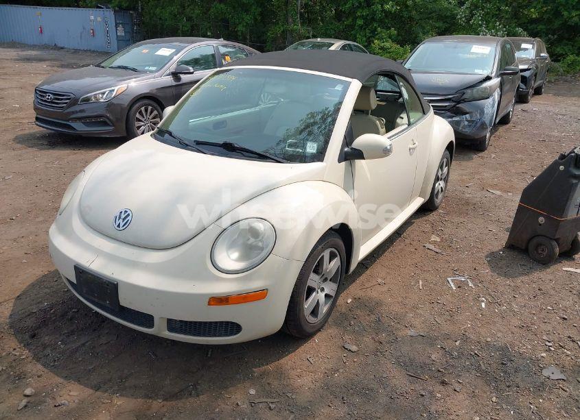 Photo 2 of 2006 Volkswagen New BEETLE 2.5 (VIN 3VWRF31Y66M316498)