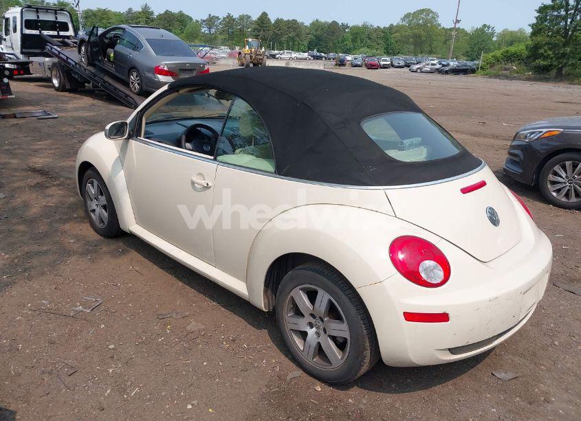 Photo 3 of 2006 Volkswagen New BEETLE 2.5 (VIN 3VWRF31Y66M316498)