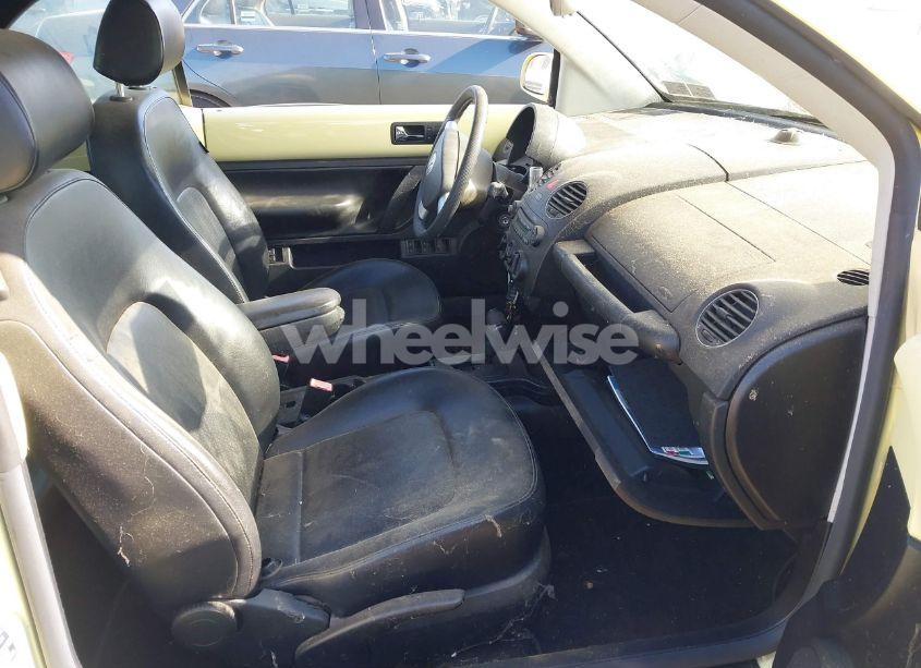 Photo 5 of 2006 Volkswagen New BEETLE 2.5 (VIN 3VWRF31Y66M331955)