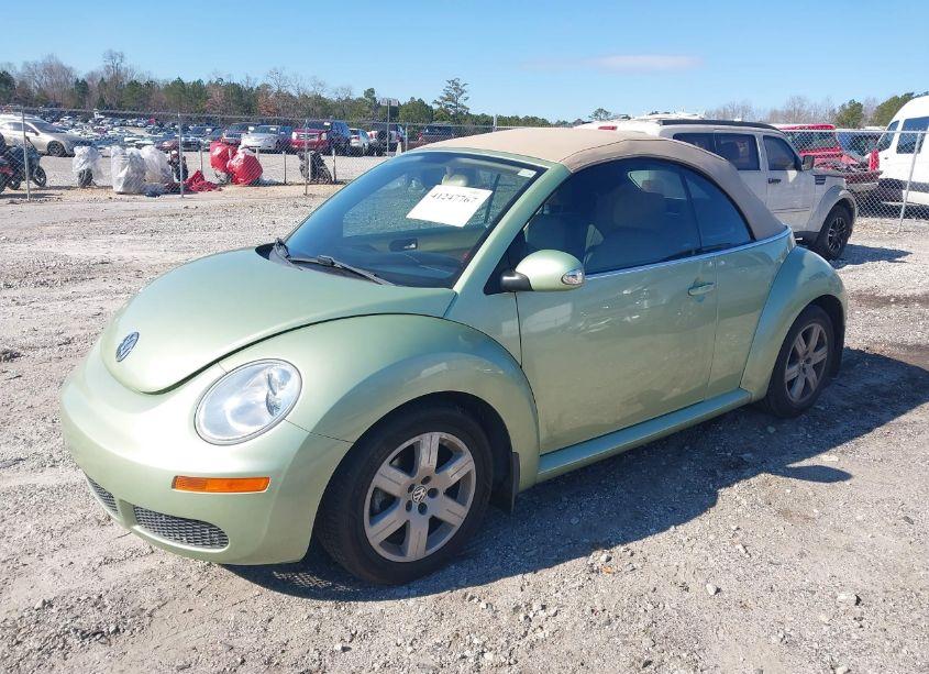 Photo 2 of 2007 Volkswagen New BEETLE 2.5 (VIN 3VWRF31Y67M418112)