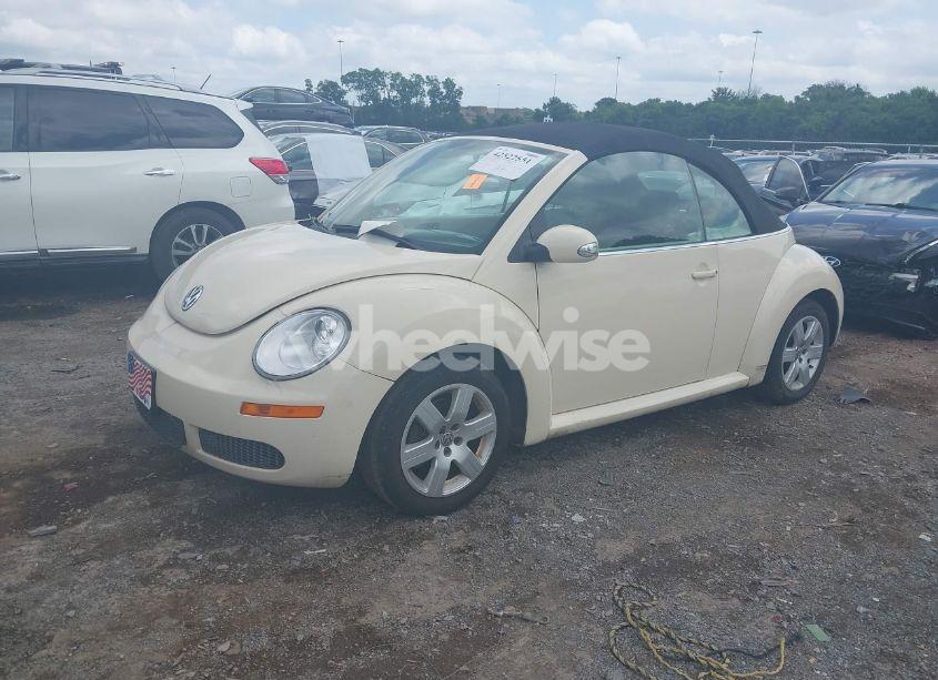 Photo 2 of 2007 Volkswagen New BEETLE 2.5 (VIN 3VWRF31Y77M420581)