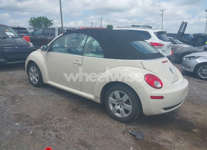 Photo 3 of 2007 Volkswagen New BEETLE 2.5 (VIN 3VWRF31Y77M420581)