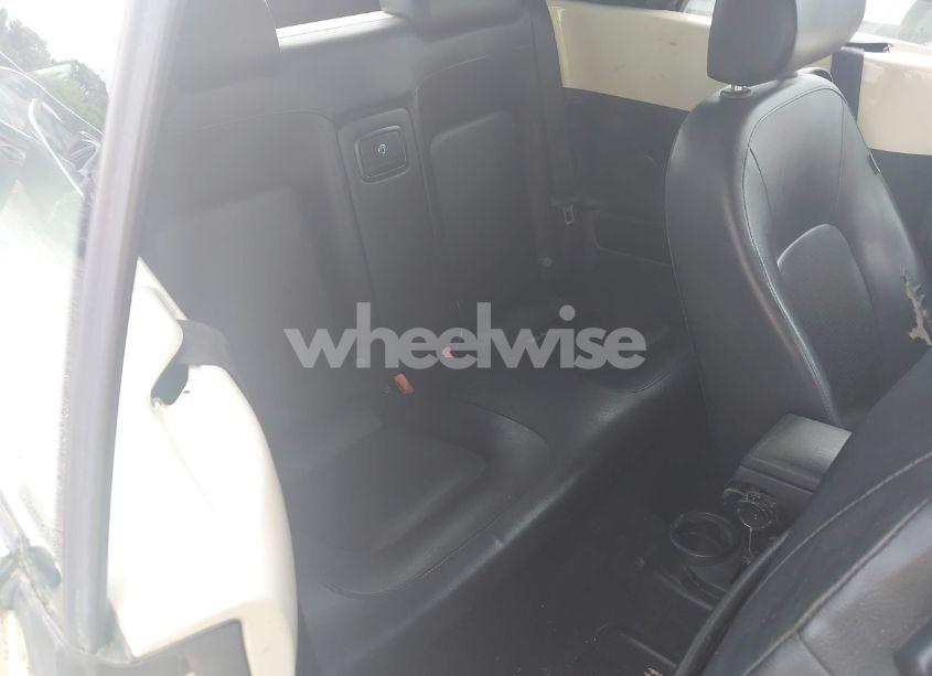 Photo 8 of 2007 Volkswagen New BEETLE 2.5 (VIN 3VWRF31Y77M420581)