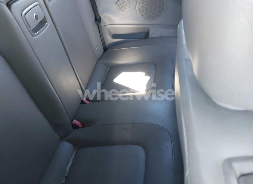 Photo 8 of 2006 Volkswagen New BEETLE 2.5 (VIN 3VWRF31Y86M306300)