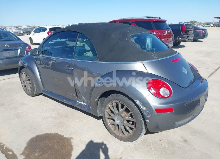 Photo 3 of 2006 Volkswagen New BEETLE 2.5 (VIN 3VWRF31Y96M332050)