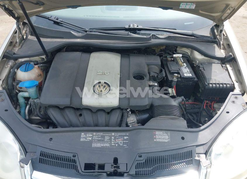 Photo 10 of 2006 Volkswagen Jetta 2.5 (VIN 3VWRF71K06M626214)